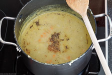 Allg&auml;uer potato soup with M&ouml;hren, leek and Emmental cheese