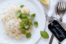 Oven risotto with lemon, thyme and Basil
