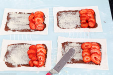 Strawberry bags with Nutella &ndash; a quick Geb&auml;ck