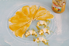 Mini cottage cheese-applesauce H&ouml;rnchen