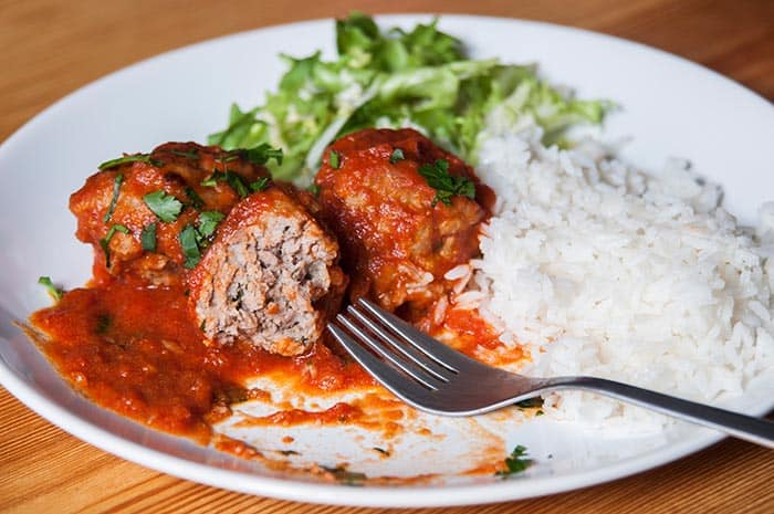 recipe of meatballs in tomato sauce